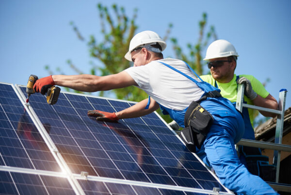 Installation de panneaux solaires